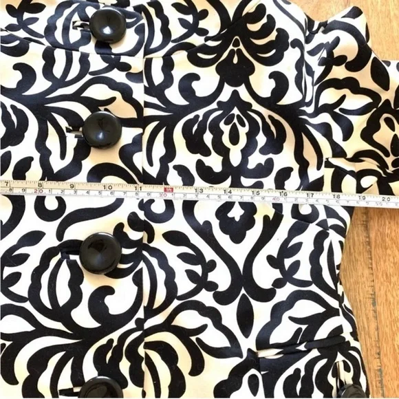 NWOT Milly of New York Black/Off of White Cream Embroidered Coat Topper Size 4